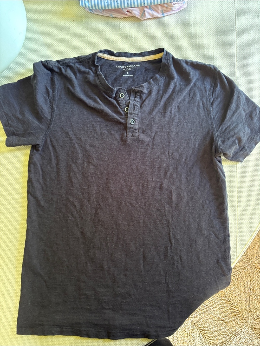 Lucky Brand Men's Black Short Sleeve Henley Tee. Size small
